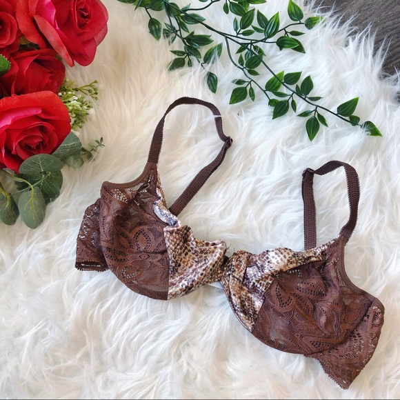 Valentino Other - VALENTINO LACE BRA